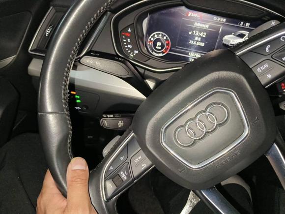 [杭州·浙A] 二手奥迪奥迪Q5L2020款 40 TFSI 荣享时尚型