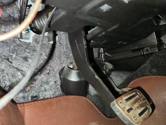 [深圳·粤X] 二手丰田YARiS L 致炫2015款 1.5E 自动魅动版