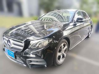 奔驰奔驰E级2019款 E 300 L 运动时尚型