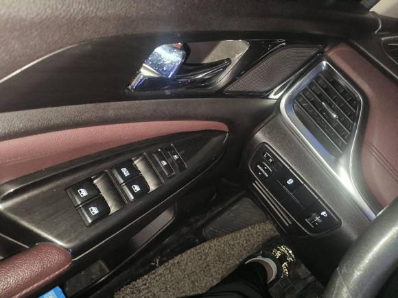 [苏州·苏U] 二手长安凌轩2017款 1.6L 手动幸福型