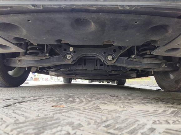 [成都·川A] 二手红旗红旗E-QM52023款 基础出行版