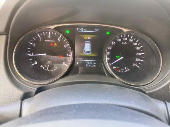 [上海·沪B] 二手日产奇骏2014款 2.0L CVT舒适版 2WD