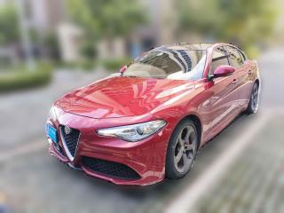 阿尔法·罗密欧Giulia朱丽叶2017款 2.0T 280HP Milano限量版
