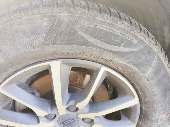 [广州·粤R] 二手吉利汽车帝豪2019款 领军版 1.5L CVT豪华型 国VI