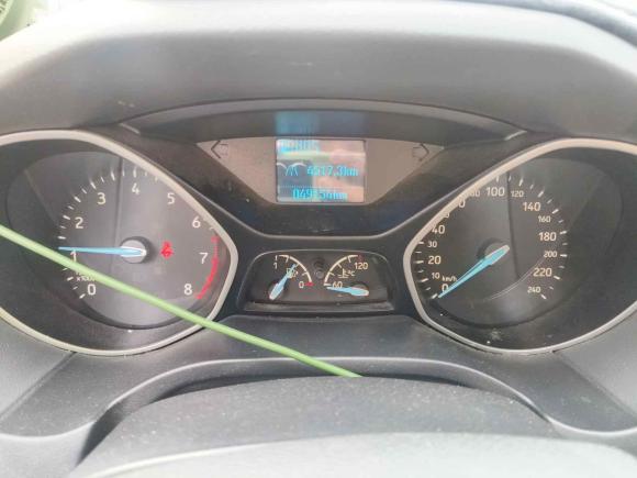 [上海·辽E] 二手福特福克斯2015款 三厢 1.6L 自动舒适型