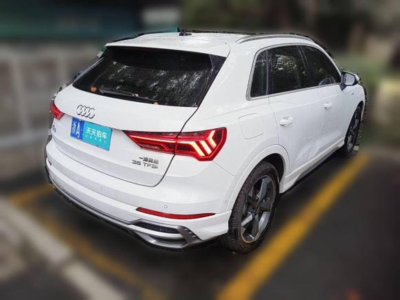 [杭州·浙A] 二手奥迪奥迪Q32022款 35 TFSI 时尚动感型