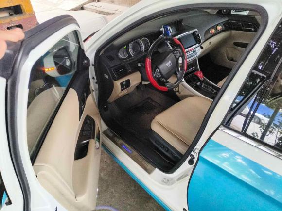 [佛山·粤A] 二手本田雅阁2015款 2.4L EX 豪华版