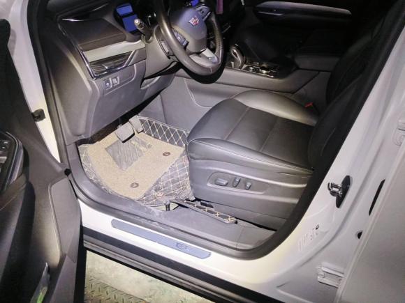 [常州·苏D] 二手凯迪拉克凯迪拉克XT42018款 28T 两驱领先型