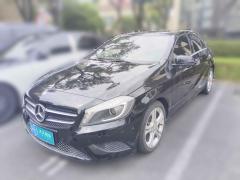 [上海·沪H] 奔驰奔驰A级2015款 A 180