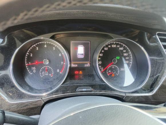 [上海·沪B] 二手大众途安2016款 途安L 280TSI DSG豪华版