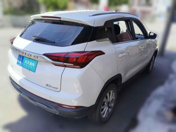 [成都·川A] 二手北京汽车北京X32019款 1.5T CVT荣耀版