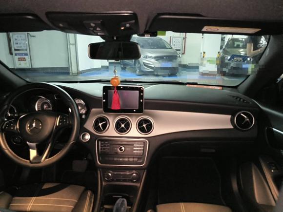 [上海·沪B] 二手奔驰奔驰CLA2016款 CLA 200 动感型