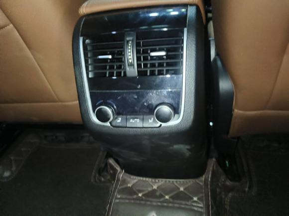 [杭州·浙A] 二手宝沃宝沃BX72016款 28T 两驱豪华版 5座