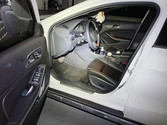 [武汉·鄂A] 二手奔驰奔驰GLA2017款 GLA 200 时尚型