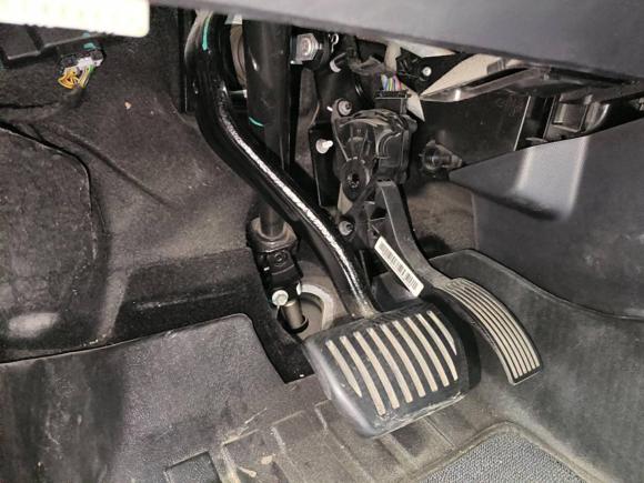 [深圳·粤B] 二手吉利几何吉利几何A2021款 Pro 畅享高维续航版 430KM A430畅行版