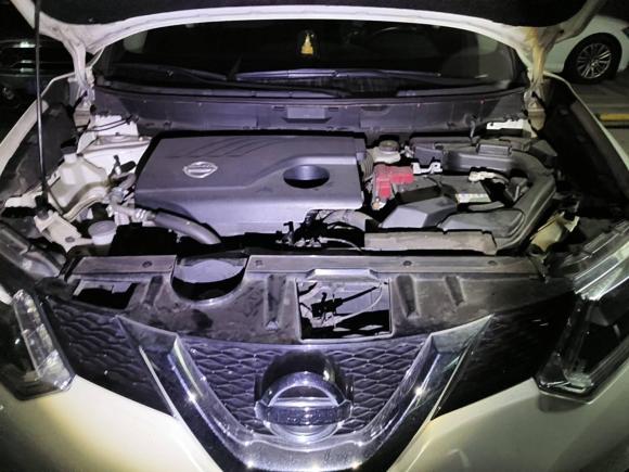 [成都·川A] 二手日产奇骏2014款 2.0L CVT舒适版 2WD