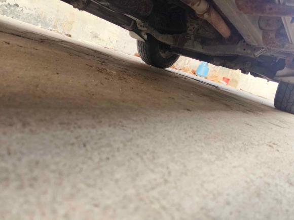 [青岛·贵A] 二手江铃驭胜S3502013款 2.4T 自动两驱柴油豪华版7座