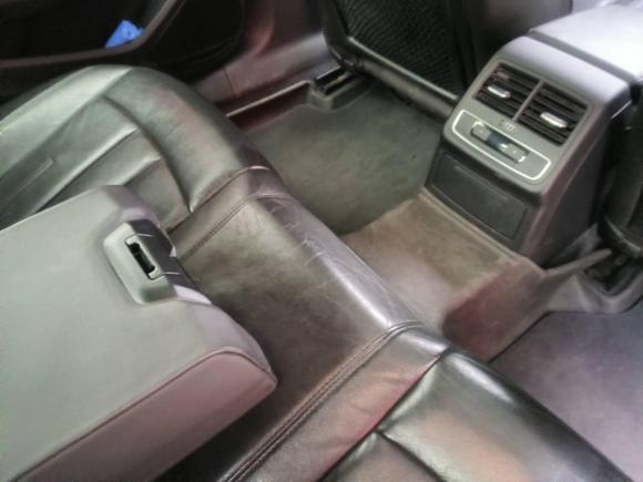 [宁波·浙B] 二手奥迪奥迪A4L2018款 30周年年型 45 TFSI quattro 个性运动版