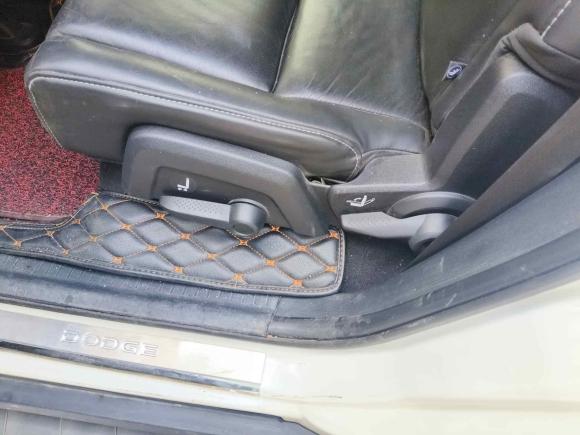 [成都·川A] 二手道奇酷威2013款 2.4L 两驱尊尚版