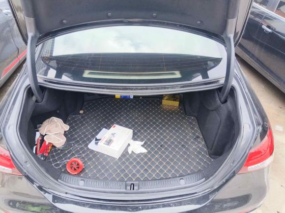 [义乌·苏A] 二手奔驰奔驰E级2023款 E 300 L 豪华型