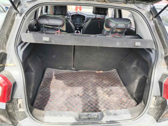 [苏州·鲁K] 二手中华中华V32020款 1.6L 手动舒适星空版