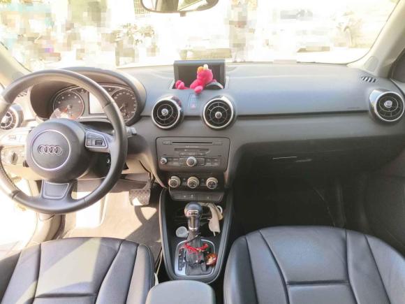 [上海·沪D] 二手奥迪奥迪A12014款 30 TFSI Sportback舒适型