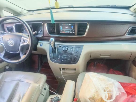 [青岛·鲁B] 二手别克别克GL82017款 25S 豪华型 国V