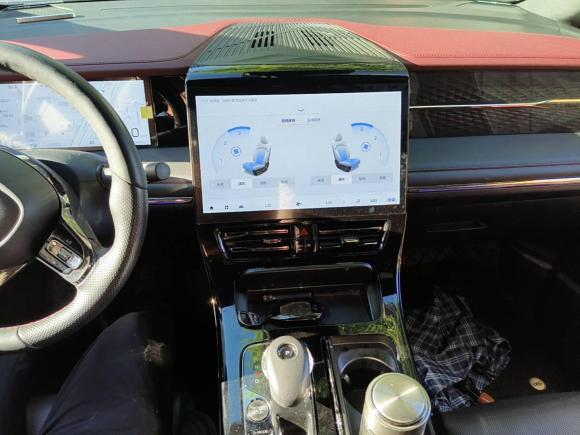 [合肥·皖A] 二手广汽传祺传祺M82023款 宗师系列 400T 至尊版