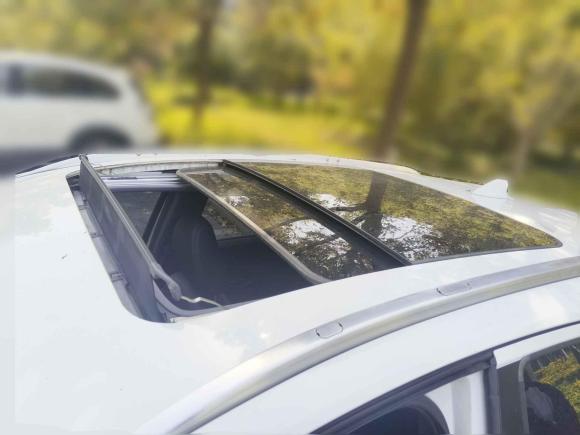 [上海·沪A] 二手本田本田XR-V2015款 1.8L VTi CVT豪华版