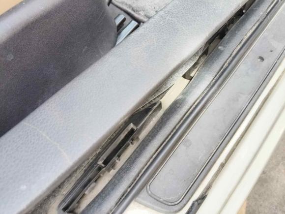 [广州·粤A] 二手斯巴鲁翼豹2008款 2.0R 两厢手动版