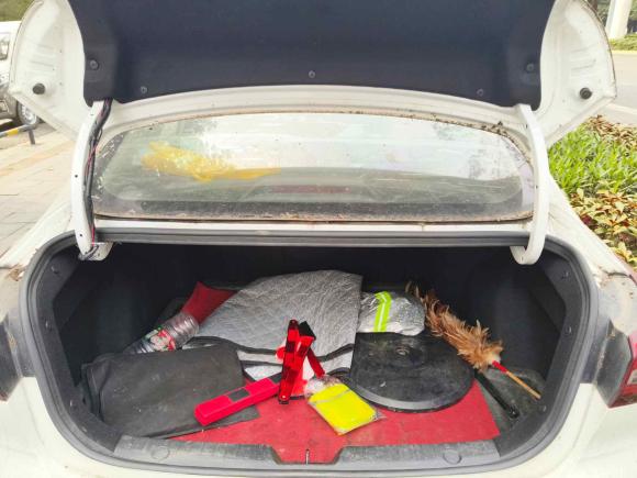 [广州·赣C] 二手长安逸动2018款 1.6L GDI 自动时尚型