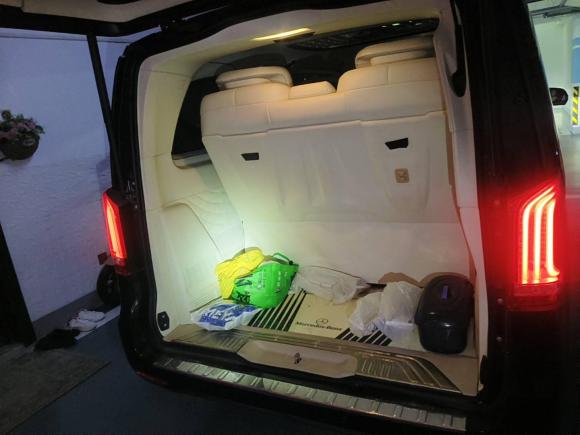 [上海·沪A] 二手奔驰奔驰V级2020款 V 260 L 长轴距豪华版