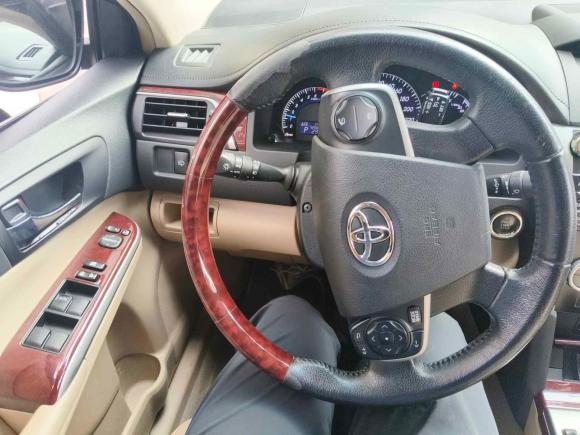 [成都·粤J] 二手丰田凯美瑞2012款 2.5G 豪华版