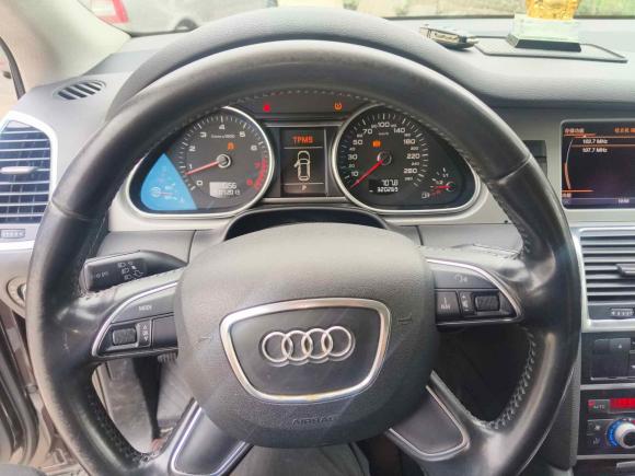 [上海·沪B] 二手奥迪奥迪Q72012款 3.0 TFSI 舒适型(200kW)