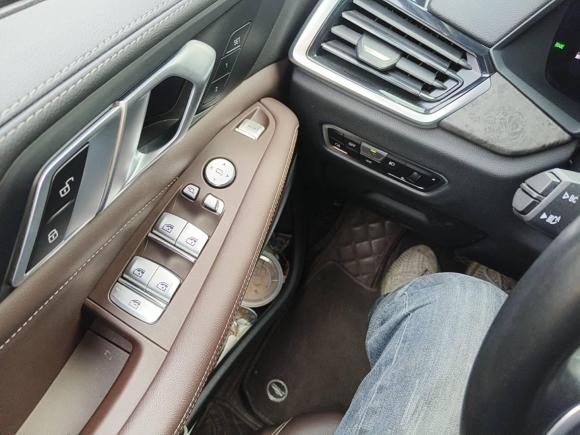 [南通·苏F] 二手宝马宝马X52022款 改款 xDrive 30Li 尊享型M运动套装