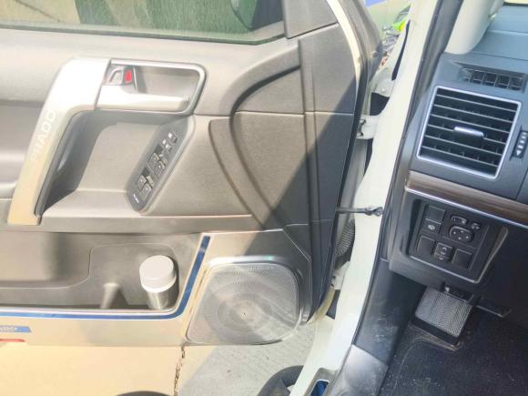 [上海·苏A] 二手丰田普拉多2018款 3.5L 自动TX-L后挂备胎