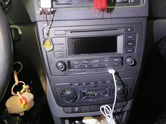 [成都·川A] 二手斯柯达Yeti2014款 1.4TSI 手动极地版