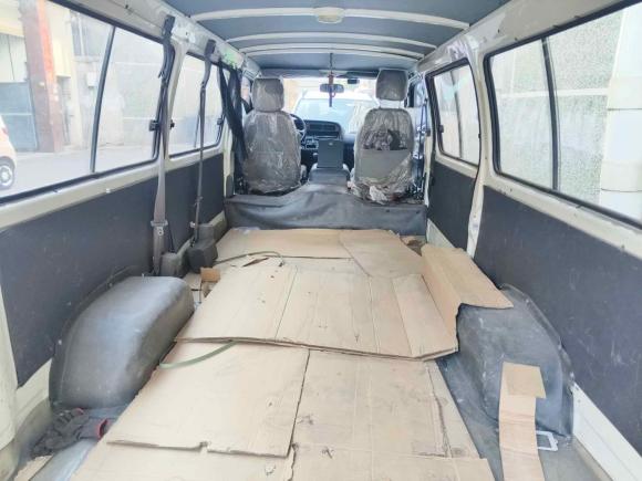 [常州·苏D] 二手金龙金威2012款 2.0L两用型短轴4G21B