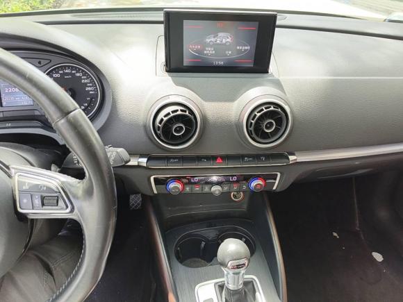 [上海·沪B] 二手奥迪奥迪A32014款 Sportback 35 TFSI 自动舒适型
