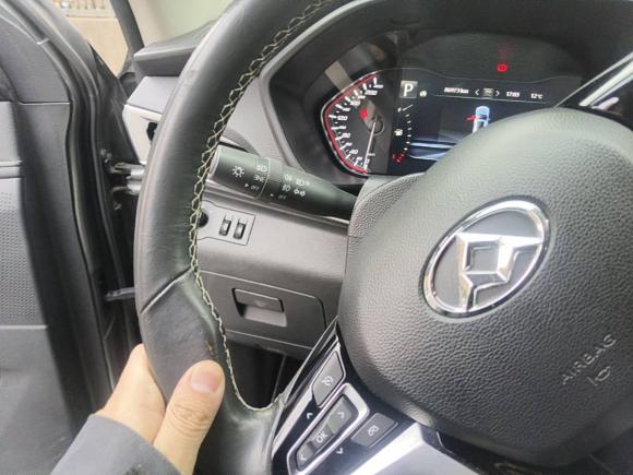 [杭州·浙A] 二手大通上汽大通MAXUS D902017款 2.0T 自动两驱 水星基础版