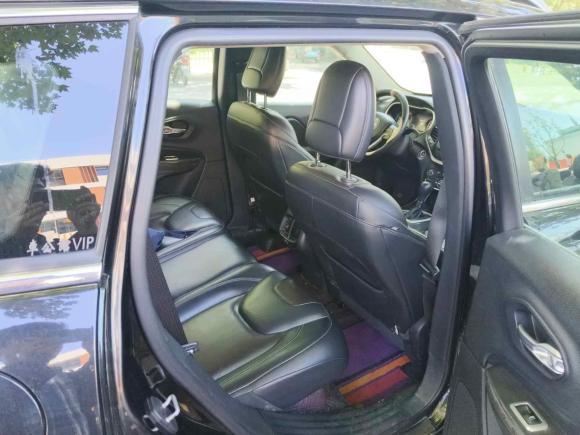 [南京·皖C] 二手Jeep自由光2016款 2.4L 专业智能版