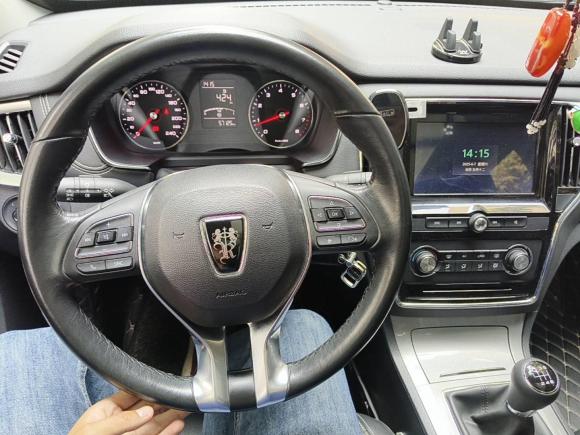 [成都·川A] 二手荣威荣威RX52016款 20T 两驱手动旗舰版