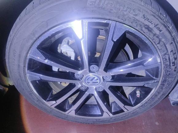 [深圳·粤B] 二手大众高尔夫2018款 280TSI 自动R-Line型