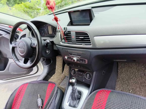 [杭州·浙A] 二手奥迪奥迪Q32016款 30 TFSI 时尚型