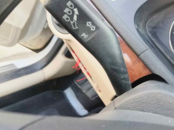 [温州·浙C] 二手大众朗逸2013款 改款经典 1.6L 自动舒适版