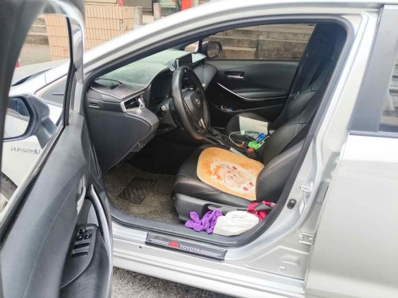 [佛山·粤E] 二手丰田雷凌2021款 双擎 1.8H E-CVT领先版