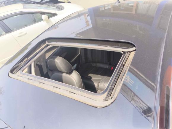 [无锡·苏B] 二手奥迪奥迪A6L2018款 30周年年型 35 TFSI 时尚型