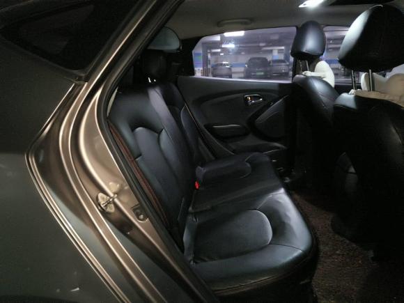 [杭州·浙A] 二手现代北京现代ix352015款 2.0L 自动两驱舒适型 国V