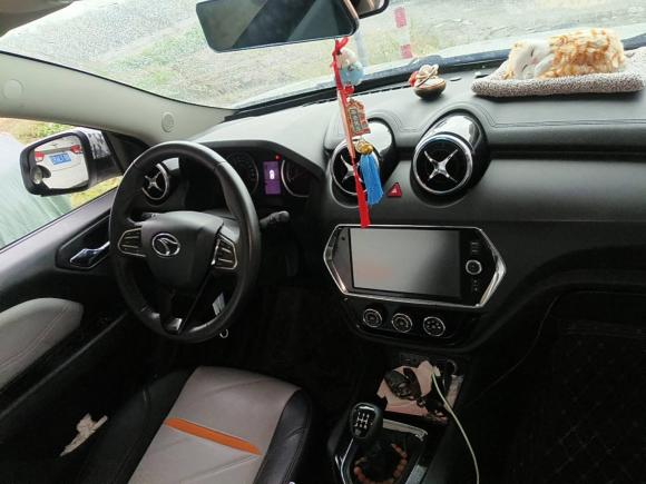 [杭州·沪C] 二手东南东南DX32018款 1.5L 户外版 手动尊贵型