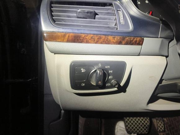 [武汉·鄂A] 二手奥迪奥迪A6L2014款 30 FSI 豪华型